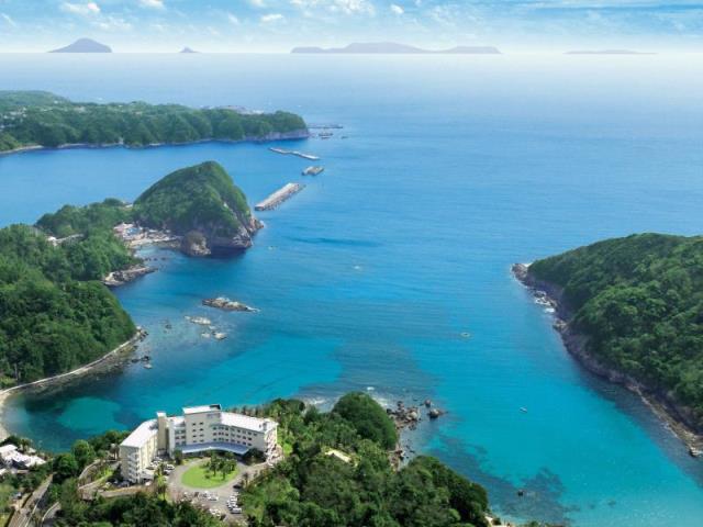 Comfortable Hotels On and Near Izu Islands