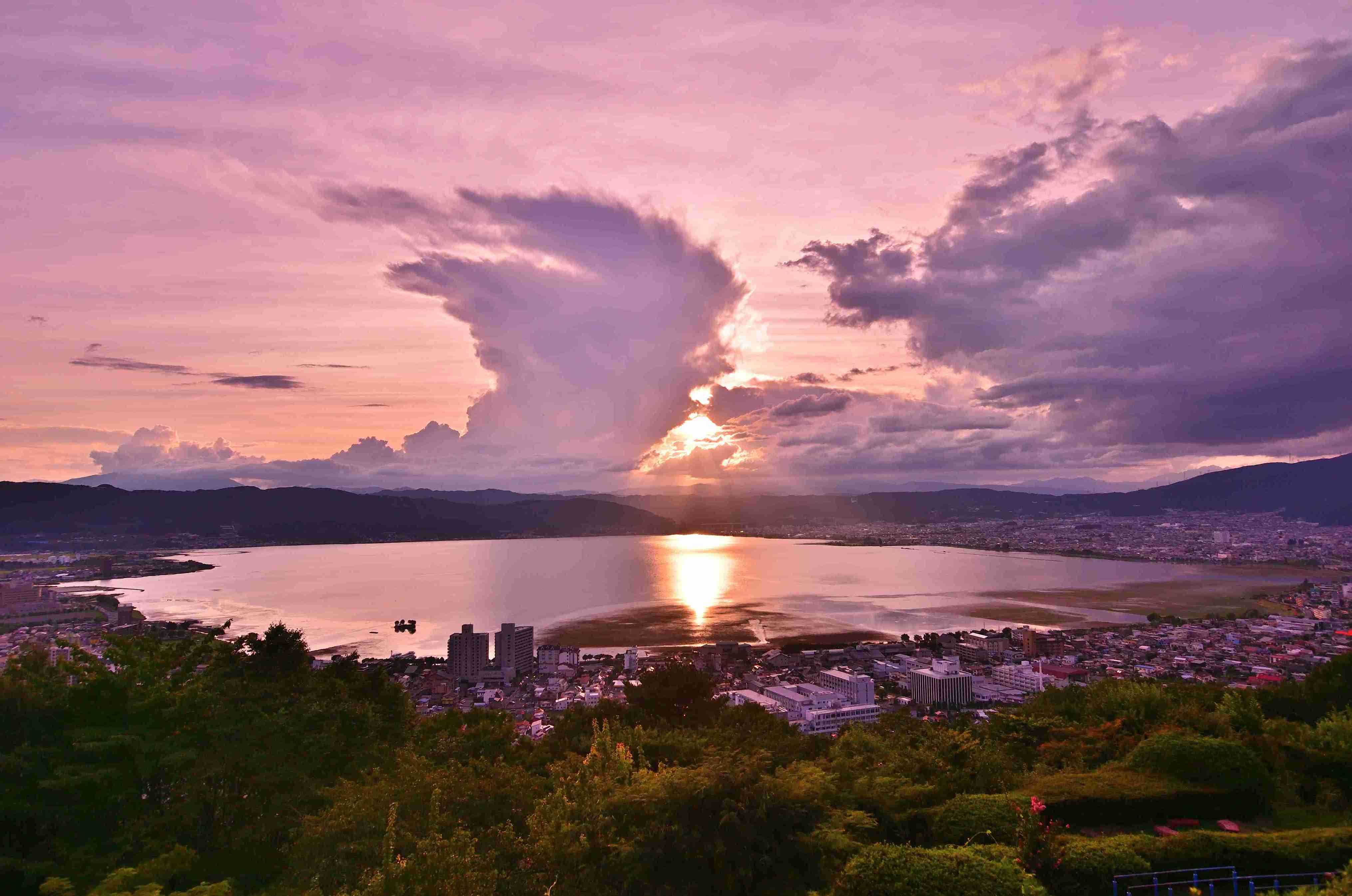 映画「君の名は。」の聖地巡礼の旅｜東京・長野・岐阜エリアの舞台10選