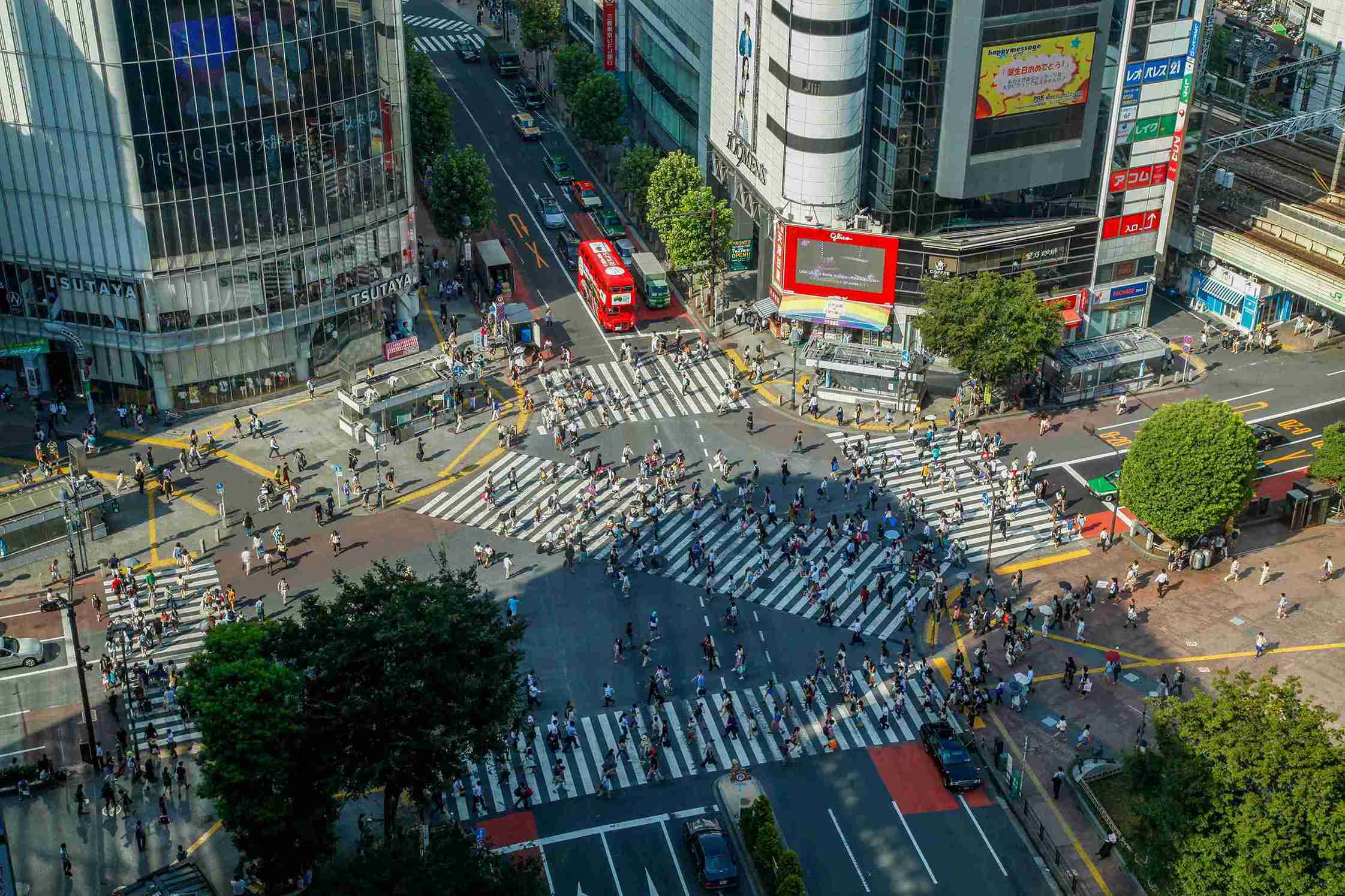 澀 谷 十字路 口