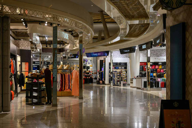 10 Must-Buy Items at Haneda Airport Duty-Free Shops: Whisky, Matcha Sweets,  and Cosmetics! | Japan Travel by NAVITIME