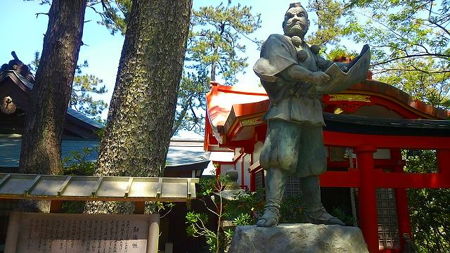 白紙の勧進帳を読み上げる弁慶