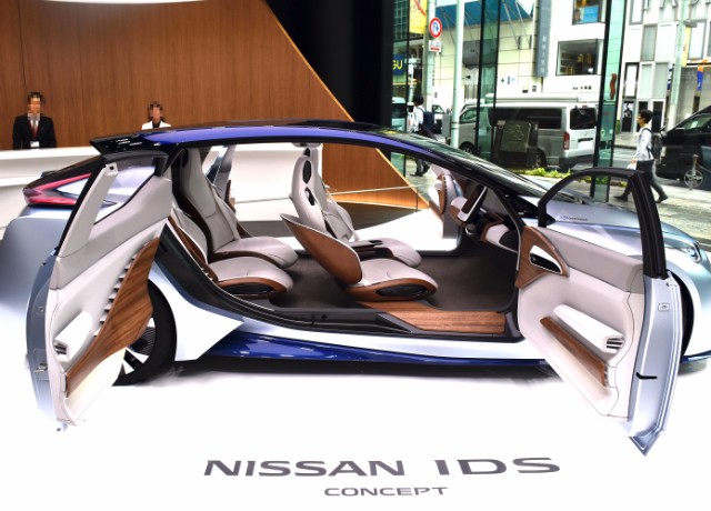 広々とした車内の「Nissan IDS Concept」