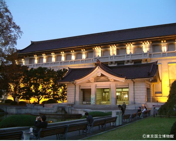 秋の夜長は野外で映画鑑賞。東京国立博物館の本館前で「銀河鉄道の夜」を上映！