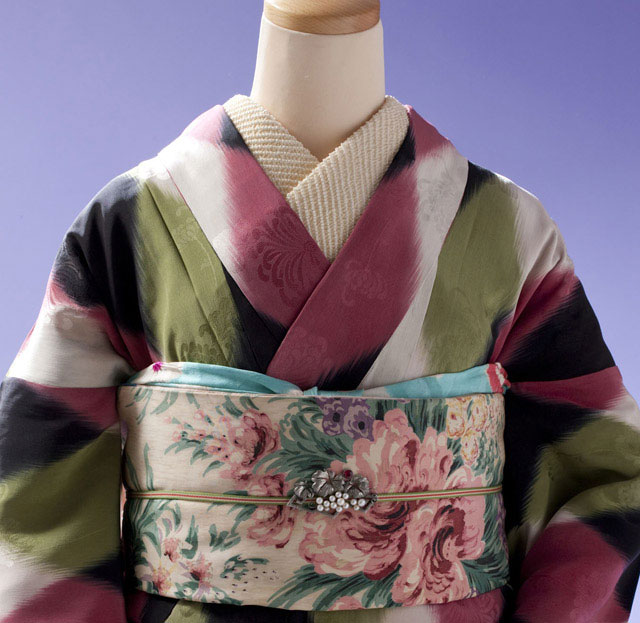 谷崎文学に登場するヒロインの着物姿を再現-3/31より弥生美術館で開催