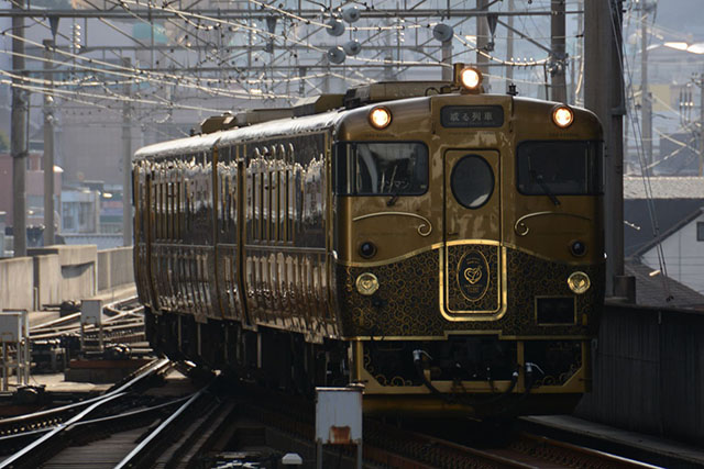JRKYUSHU SWEET TRAIN「或る列車」で優雅な旅を楽しもう