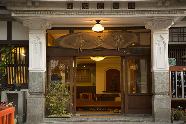 レトロな雰囲気がステキ！銀山温泉の憧れ宿「能登屋旅館」で