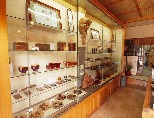 飛騨クラフトのニューウェーブ＆hearts;雅につやめく「飛騨春慶