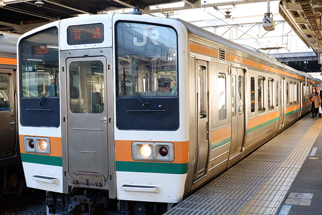 Agatsuma Line heading to Naganohara-Kusatsuguchi Station