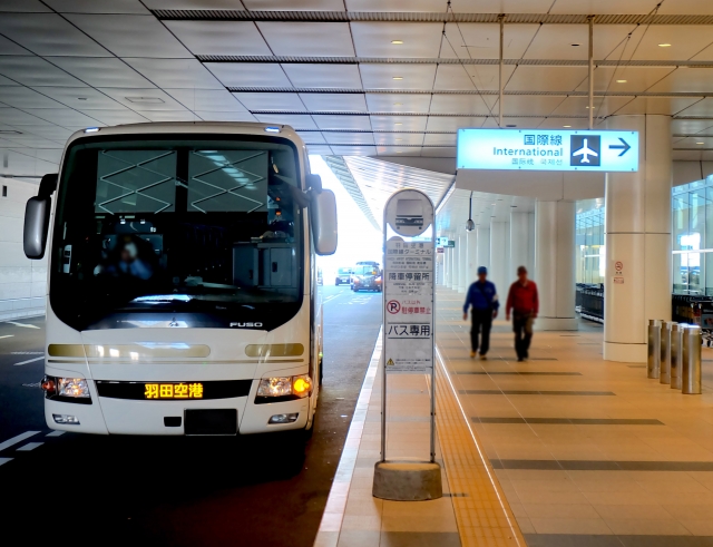 [Airport Access] Complete Limousine Bus Guide for Kansai and Haneda (Routes, Fares, Late-Night Services)