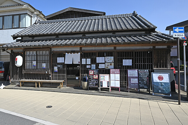 Noodle Lab Oodles of Noodles at Noodle Labo Kakyoan | Japan Travel by NAVITIME ...