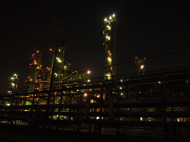川崎の工場夜景の美しさをこの目で確かめよう