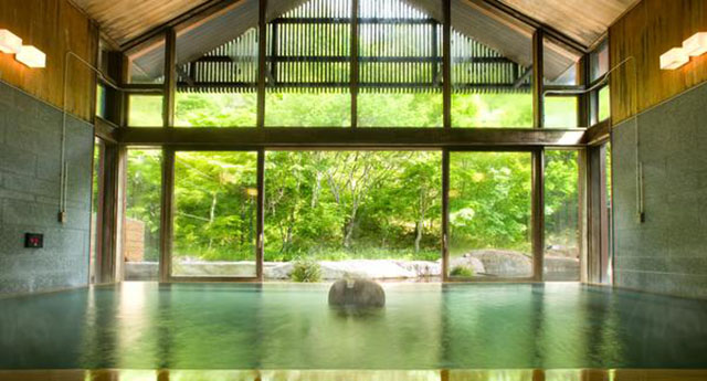 トンボの湯