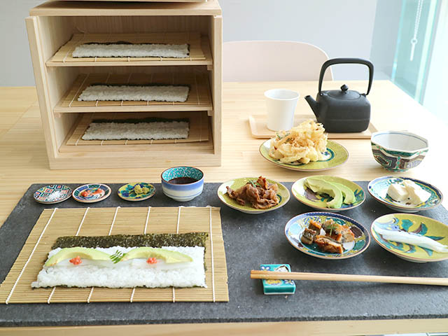 Coil　「5皿+天ぷら+利き茶スタンド」1740円（税込）