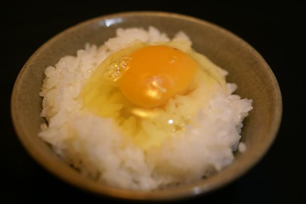 炊き立てのご飯に新鮮な卵は最高の組み合わせ！