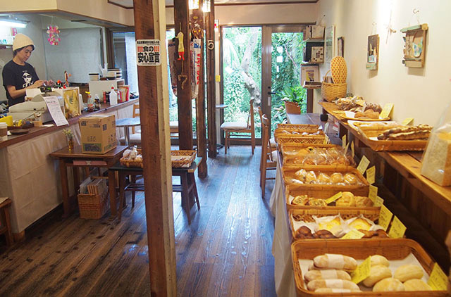 豆麵包屋APOLLO的店內環景
