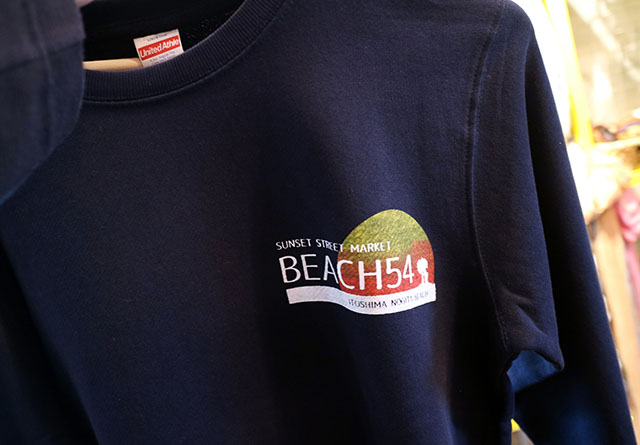 オリジナルのセーターも可愛い