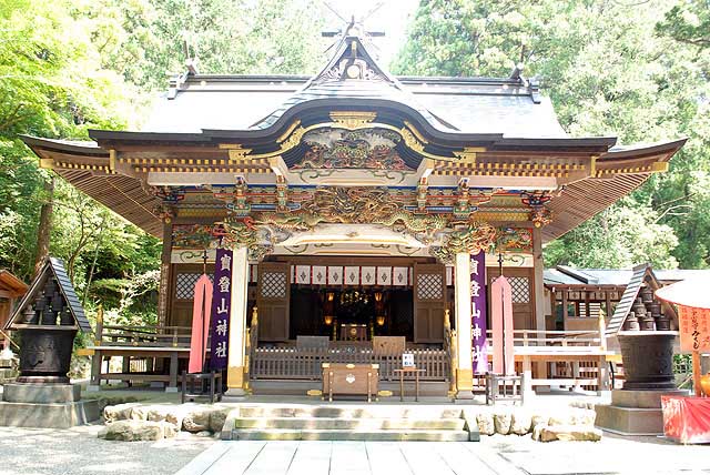 古くから愛される「寶登山（ほどさん）神社」