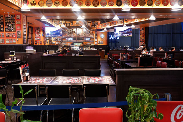 ザ パイクブリューイング 店内