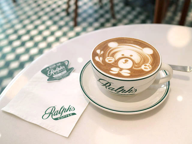 Ralph's Coffee Omotesando　「ホットラテ」693円（税込）