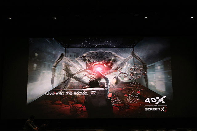 4DX with ScreenX