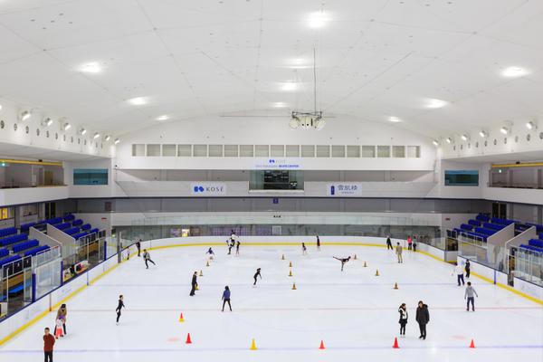 KOSE新橫濱溜冰中心