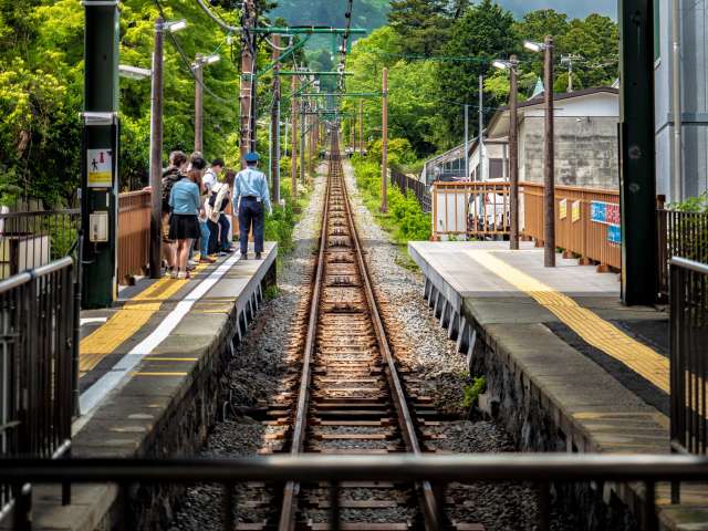 Plan your journey from Tokyo to Hakone