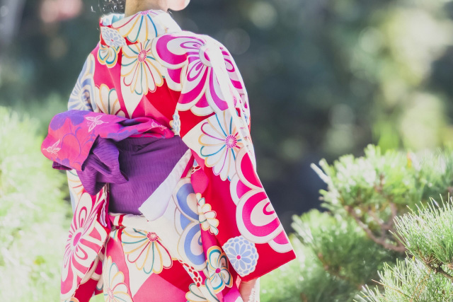 Floral Pattern Girl's Formal Wear Japanese Kimono