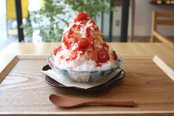 「紅色小番茄刨冰」 1,023日圓（含稅）