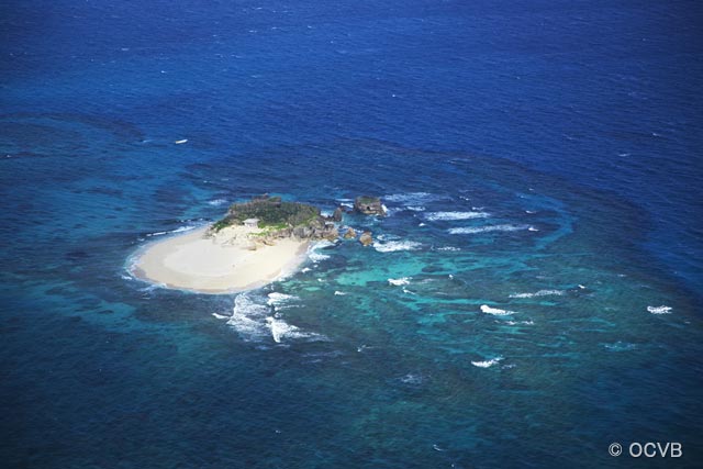 沖縄本島から日帰りできる！離島の絶景ビーチ5選