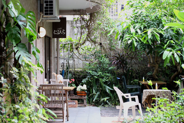 Caf&eacute; にふぇーら　外観