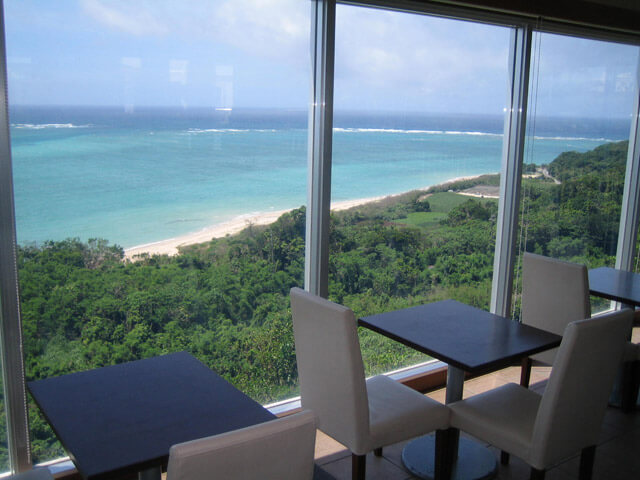 caf&eacute;やぶさち