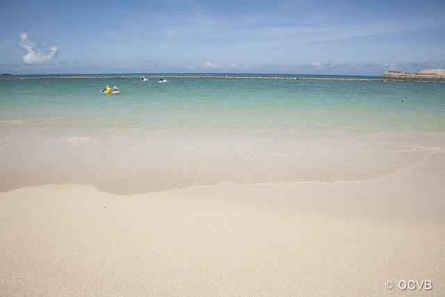 レジャーもリゾートも楽しめる！沖縄本島・中部のおすすめビーチまとめ