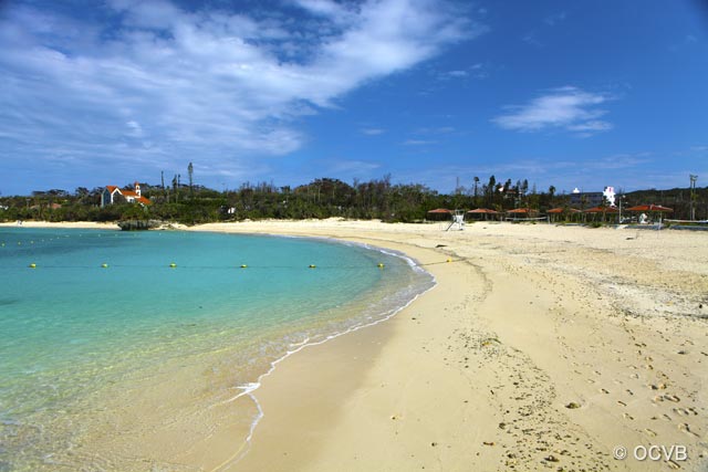 サンセットとアクティビティを満喫！沖縄・西海岸のおすすめビーチまとめ