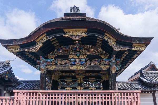 荘厳の美!京都が誇る世界遺産「お西さん」こと「西本願寺」を歩 荘厳の美!京都が誇る世界遺産「お西さん」こと「西本願寺」を歩