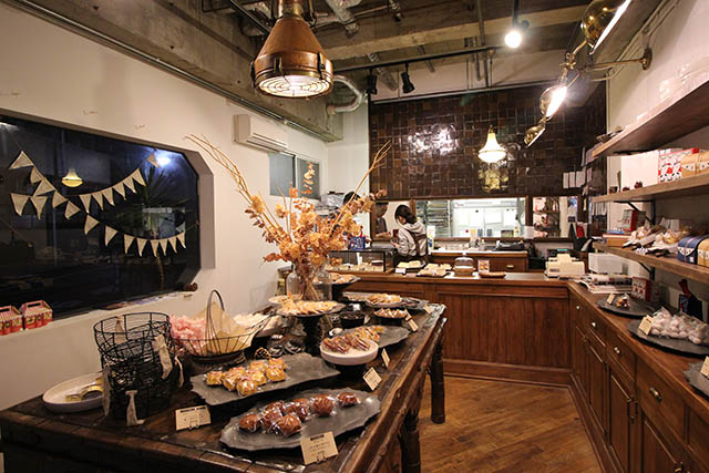 【西小山】焼き菓子専門店「キュイソン ルカ」。建築家も惚れるお店とできたて焼き菓子の魅力