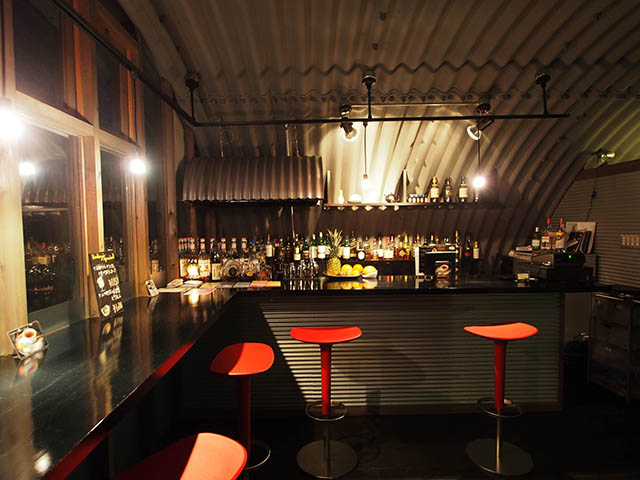 好きな場所を選べるのもクロニクルテラスの魅力。