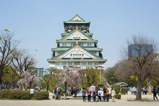 Osaka Castle views from Miraiza