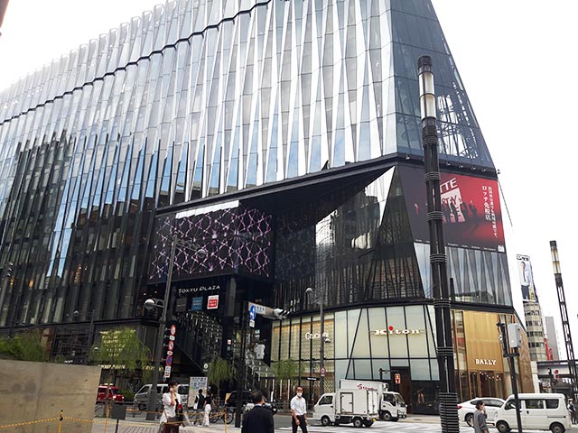 5 Must-Buy Items at UNIQLO GINZA!! – Japan Travel Guide -JW Web Magazine