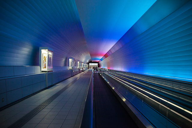 Kyushu National Museum_rainbow tunnel