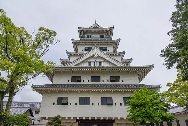 Visit Imabari Castle