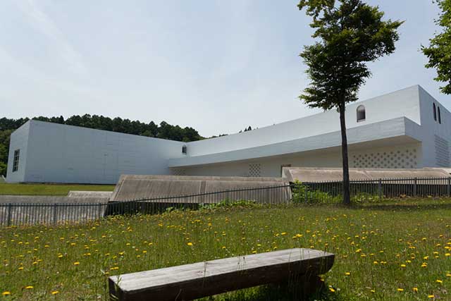 Checkout the exhibitions at the Aomori Art Museum