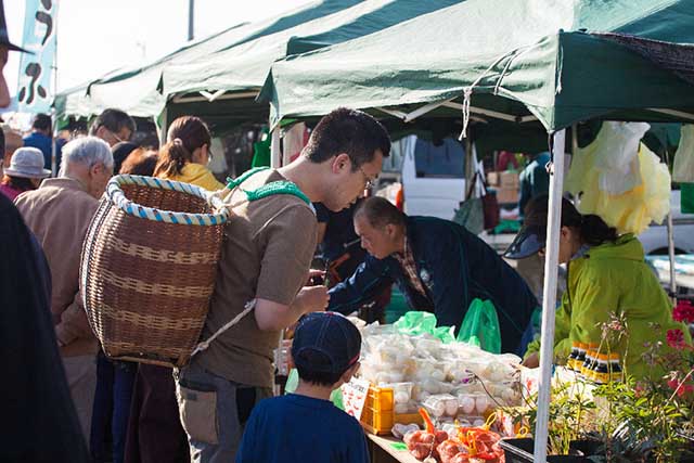 Tatehana Wharf Morning Market | Japan Travel by NAVITIME - Japan Travel ...