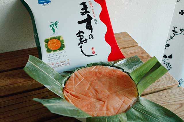 鱒魚壽司──圓形壽司