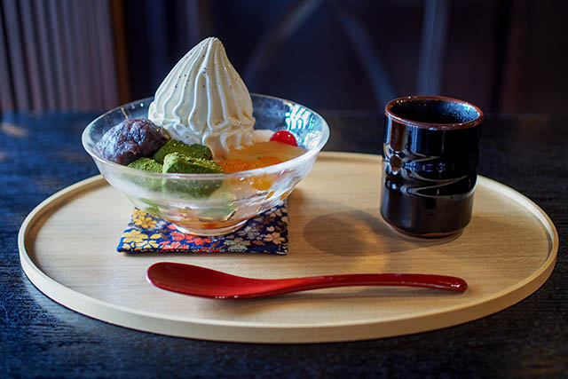 A Light Snack at Cafe Yanagi-An