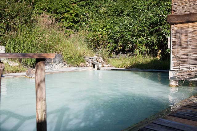 Tsuru No Yu Onsen | Japan Travel by NAVITIME - Japan Travel