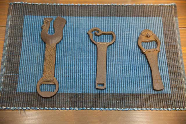 南部鉄器 御釜師 鈴木盛久作 波紋花器 重さ約1015g 共箱 M R9373 南部