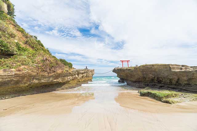 Explore the Many Beaches of Shimoda