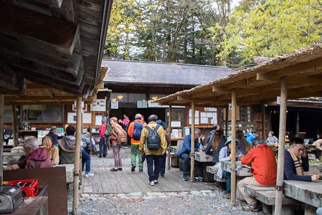A Cosy Stopover in the Kamikochi Mountains