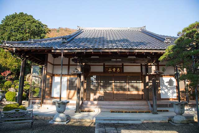 The Takeda Teramachi Temple Stroll