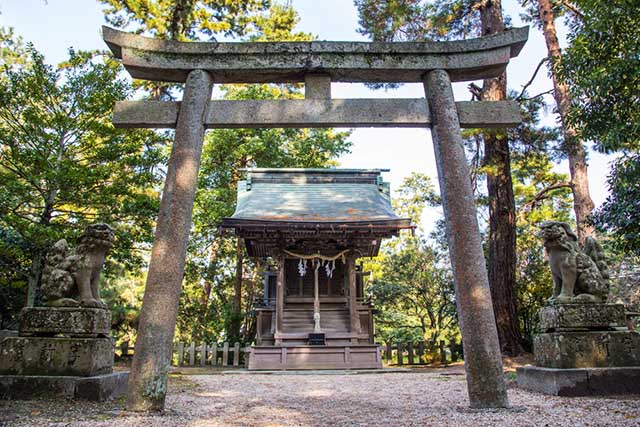 Amanohashidate Temple and Shrine Walk